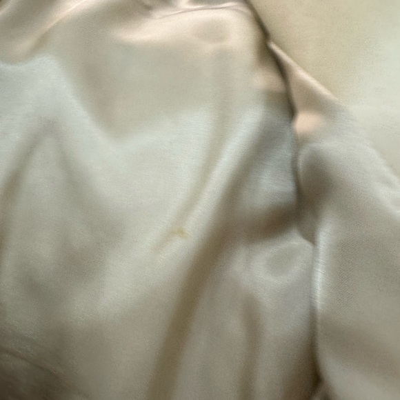 [SOLD] Women’s Winter Jacket (size 38) - LIGHTLY WORN - Picture 7 of 7